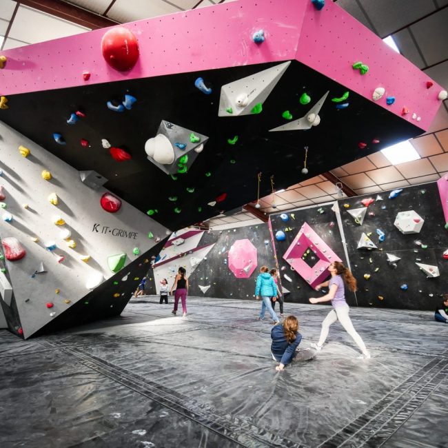 Salle d'escalade bloc à Toulouse